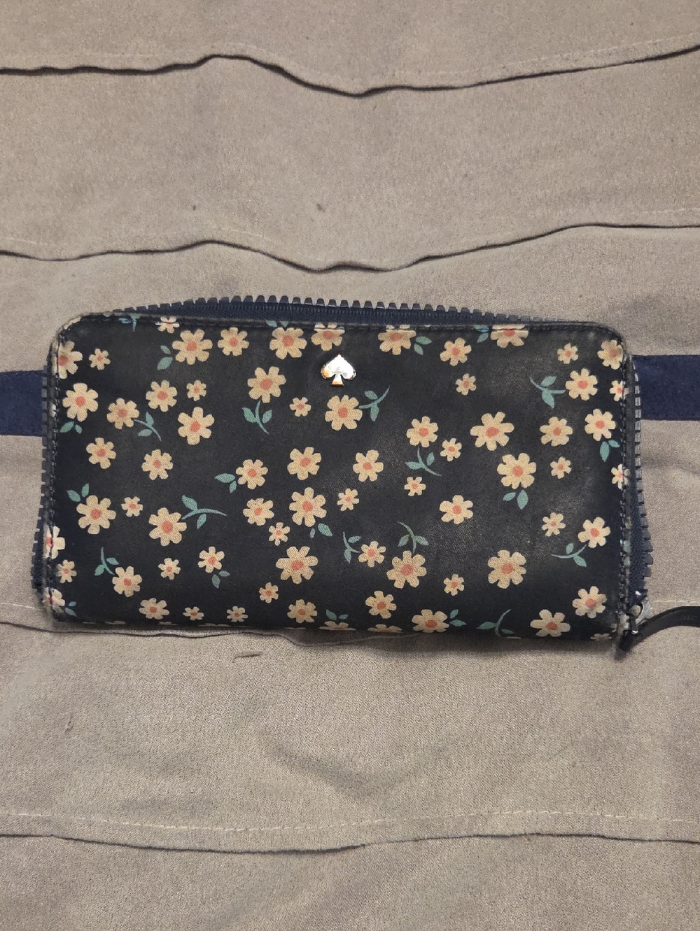 Kate Spade York Jae Fleurette Continental Wallet Navy Multicolor